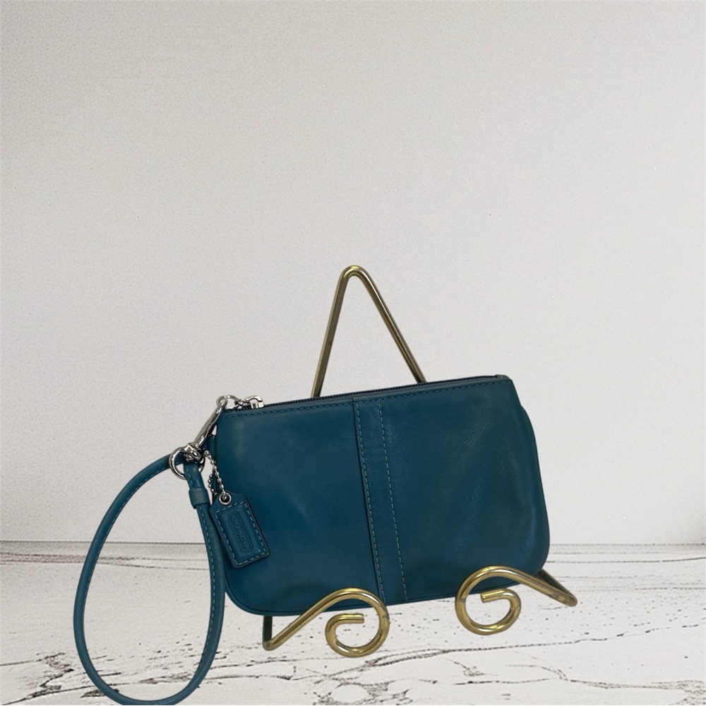 Coach Teal Leather‎ Wristlet